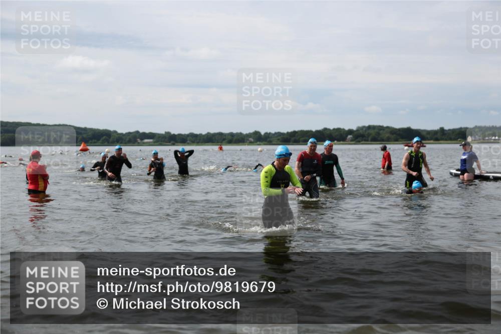 21.06.2026 - Viking Triathlon Michael Strokosch http://msf.ph/oto/9819679 21.06.2026 10:47:09 Schwimmen 116, 123, 155, 183, 212, 317, 321, 346, 352, 353, 458 meine-sportfotos.de