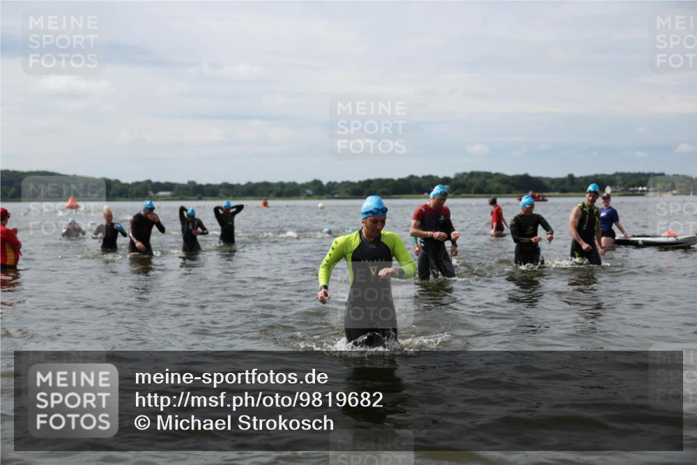 21.06.2026 - Viking Triathlon Michael Strokosch http://msf.ph/oto/9819682 21.06.2026 10:47:11 Schwimmen 116, 123, 155, 183, 212, 317, 321, 346, 352, 353, 458, 469 meine-sportfotos.de
