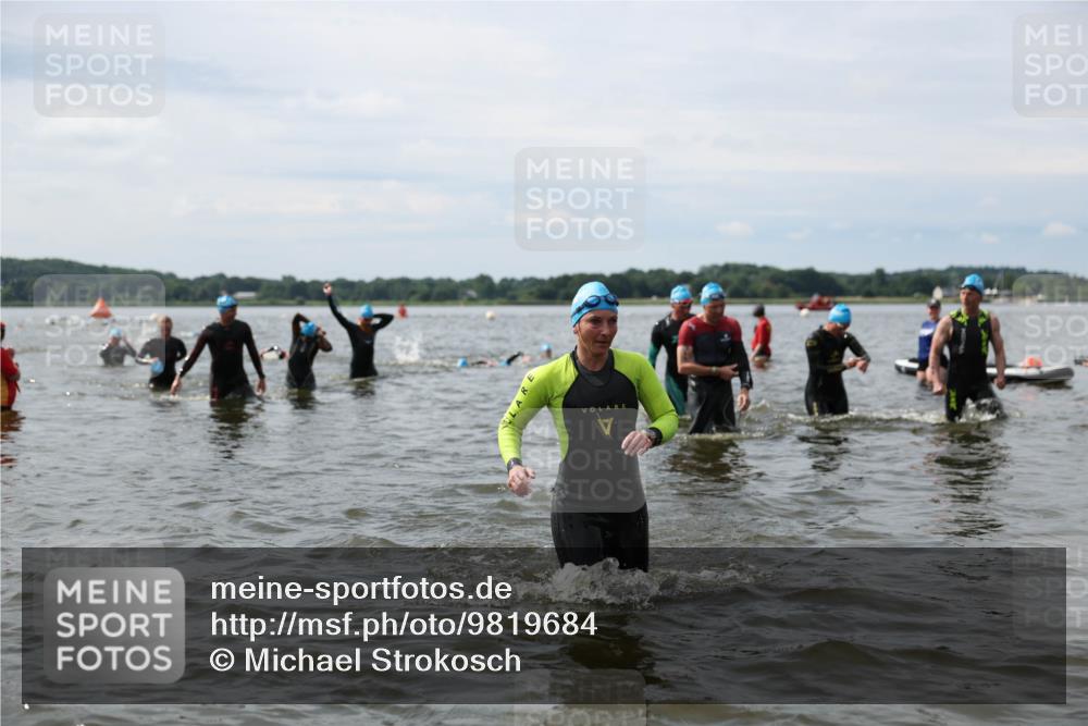21.06.2026 - Viking Triathlon Michael Strokosch http://msf.ph/oto/9819684 21.06.2026 10:47:11 Schwimmen 116, 123, 155, 183, 212, 317, 321, 346, 352, 353, 458, 469 meine-sportfotos.de