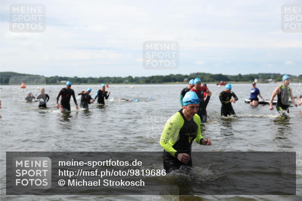 21.06.2026 - Viking Triathlon Michael Strokosch http://msf.ph/oto/9819686 21.06.2026 10:47:12 Schwimmen 116, 123, 155, 183, 212, 317, 321, 352, 353, 458, 469 meine-sportfotos.de