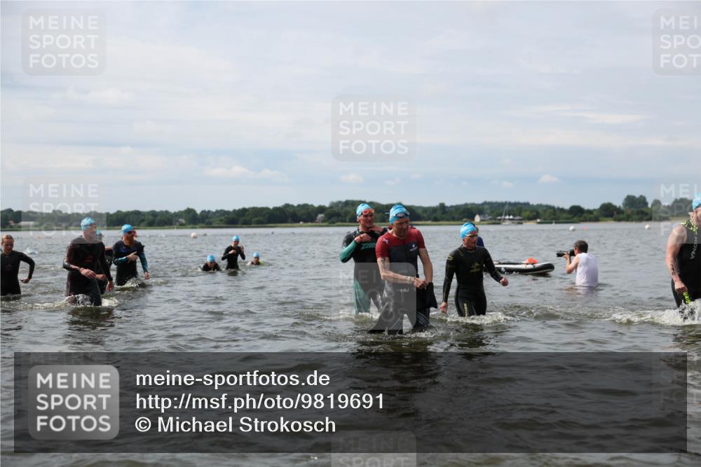 21.06.2026 - Viking Triathlon Michael Strokosch http://msf.ph/oto/9819691 21.06.2026 10:47:14 Schwimmen 116, 123, 155, 183, 212, 304, 317, 321, 352, 353, 458, 469, 571 meine-sportfotos.de