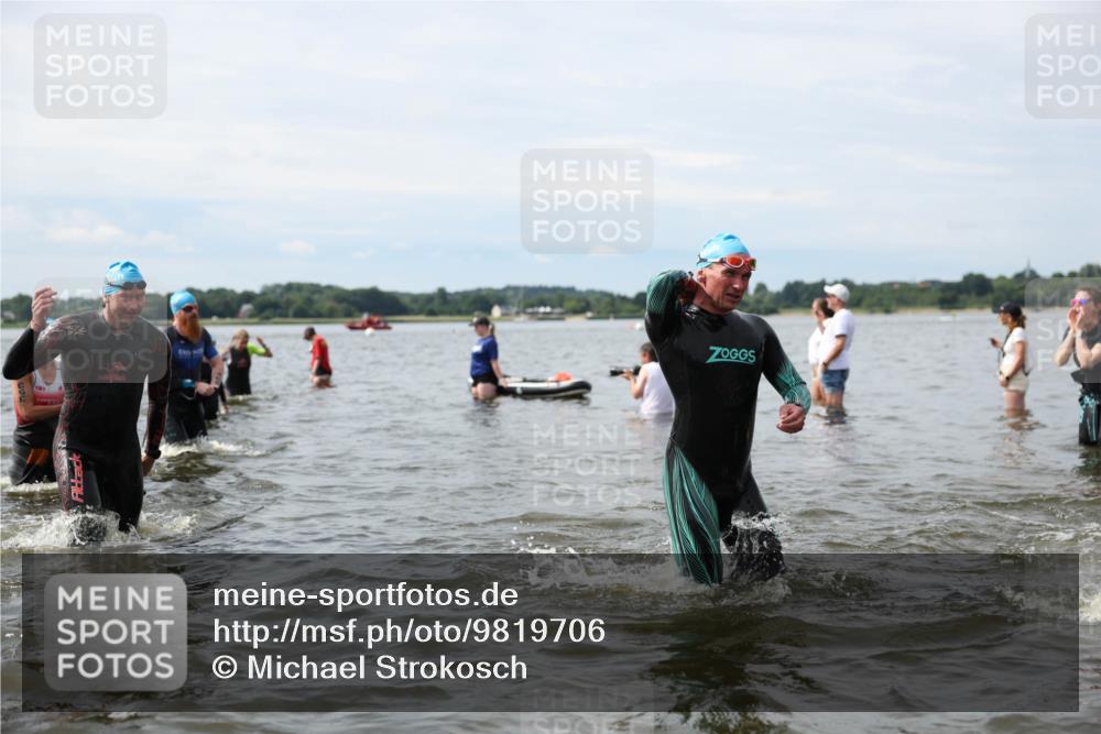 21.06.2026 - Viking Triathlon Michael Strokosch http://msf.ph/oto/9819706 21.06.2026 10:47:19 Schwimmen 116, 123, 155, 183, 212, 304, 317, 352, 353, 469, 554, 571 meine-sportfotos.de