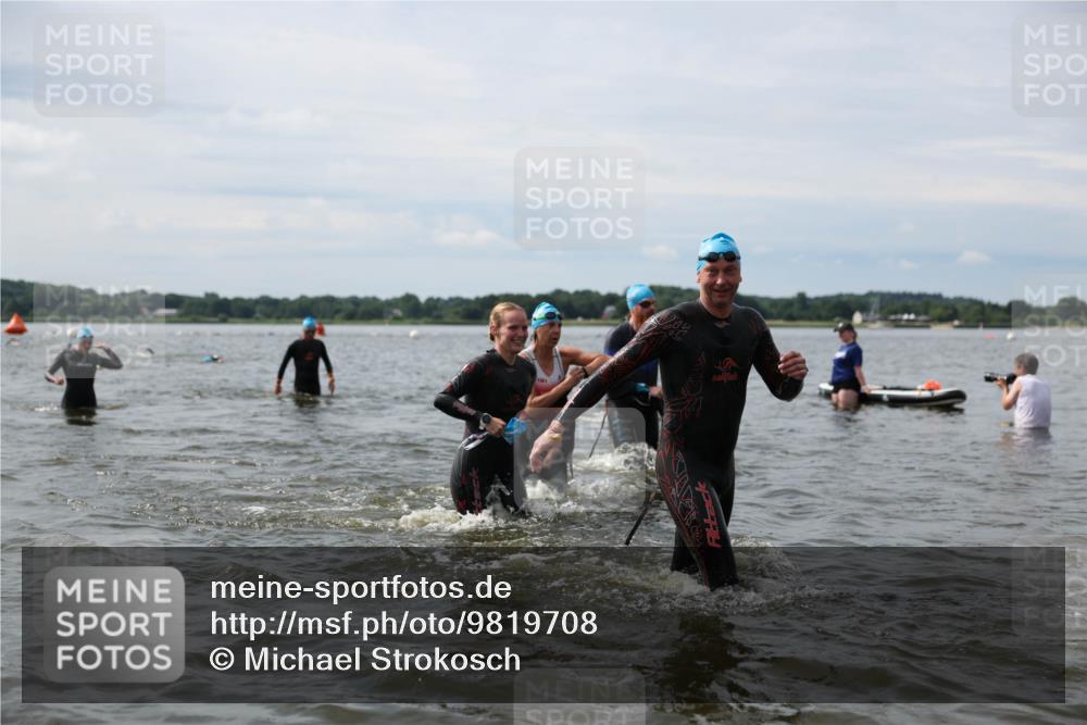21.06.2026 - Viking Triathlon Michael Strokosch http://msf.ph/oto/9819708 21.06.2026 10:47:20 Schwimmen 116, 123, 155, 183, 212, 297, 304, 317, 352, 353, 469, 554, 571 meine-sportfotos.de