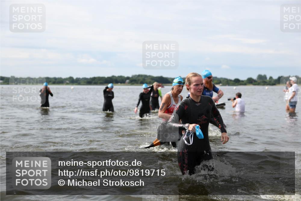 21.06.2026 - Viking Triathlon Michael Strokosch http://msf.ph/oto/9819715 21.06.2026 10:47:22 Schwimmen 56, 116, 123, 155, 183, 212, 297, 304, 317, 352, 353, 469, 554, 571 meine-sportfotos.de