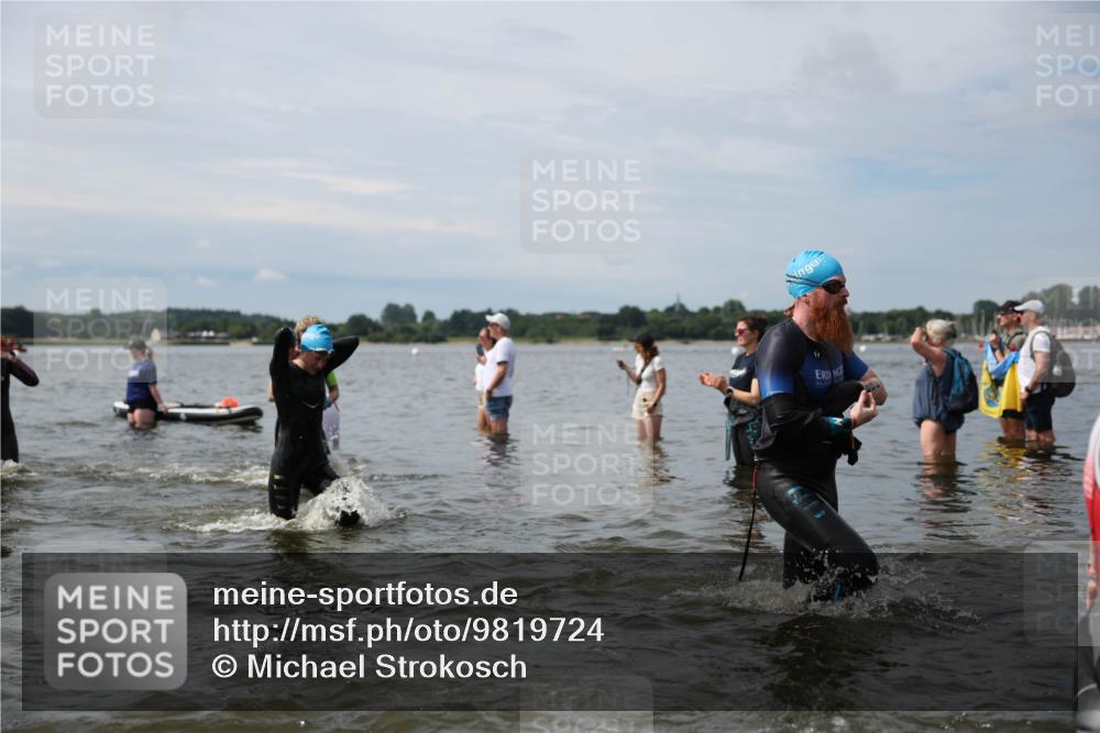 21.06.2026 - Viking Triathlon Michael Strokosch http://msf.ph/oto/9819724 21.06.2026 10:47:26 Schwimmen 56, 116, 123, 183, 212, 297, 304, 317, 352, 353, 469, 554, 571 meine-sportfotos.de