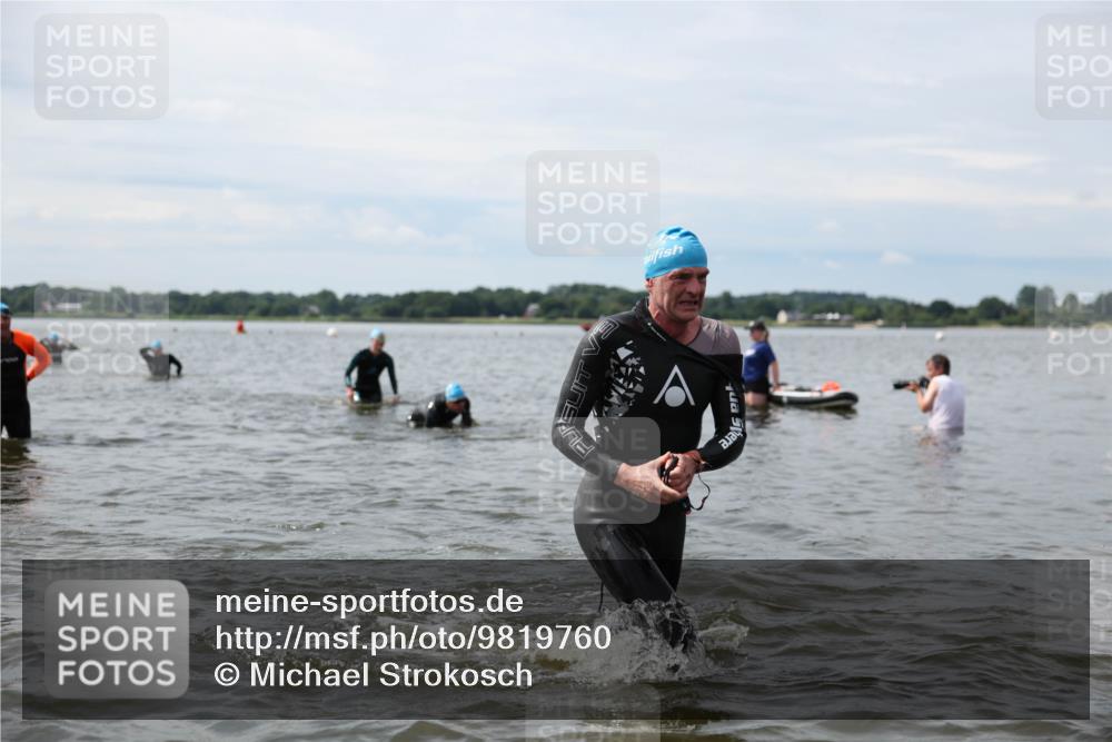 21.06.2026 - Viking Triathlon Michael Strokosch http://msf.ph/oto/9819760 21.06.2026 10:47:49 Schwimmen 60, 164, 289, 574, 638 meine-sportfotos.de