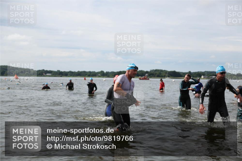 21.06.2026 - Viking Triathlon Michael Strokosch http://msf.ph/oto/9819766 21.06.2026 10:47:58 Schwimmen 60, 164, 198, 289, 638 meine-sportfotos.de