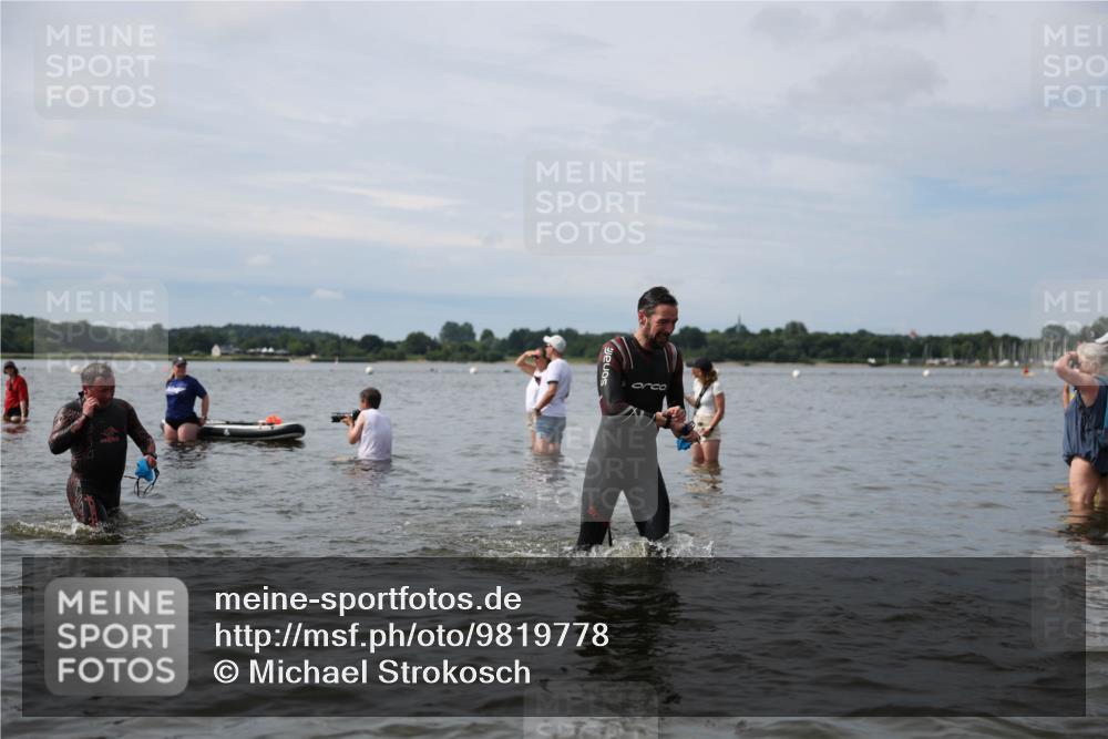21.06.2026 - Viking Triathlon Michael Strokosch http://msf.ph/oto/9819778 21.06.2026 10:48:18 Schwimmen 101, 185, 207, 209, 306, 495, 662 meine-sportfotos.de