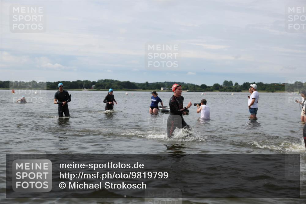 21.06.2026 - Viking Triathlon Michael Strokosch http://msf.ph/oto/9819799 21.06.2026 10:48:25 Schwimmen 181, 185, 207, 209, 306, 495, 662 meine-sportfotos.de