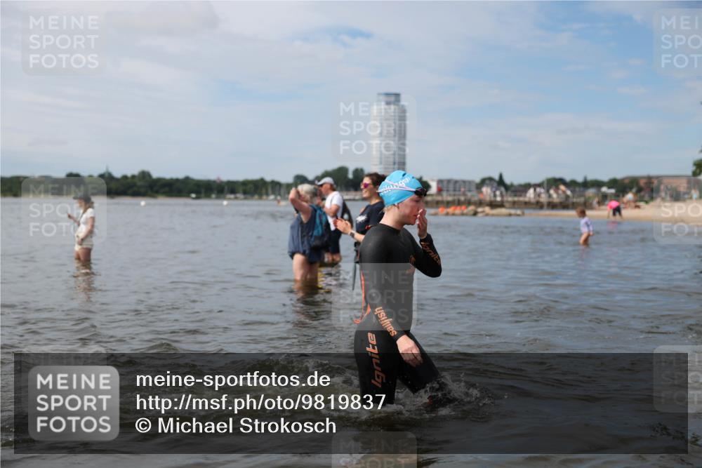 21.06.2026 - Viking Triathlon Michael Strokosch http://msf.ph/oto/9819837 21.06.2026 10:48:57 Schwimmen 291, 378, 434, 498, 549, 615 meine-sportfotos.de
