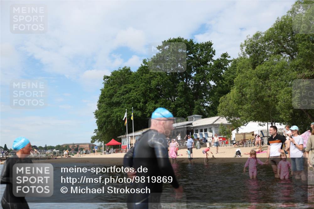 21.06.2026 - Viking Triathlon Michael Strokosch http://msf.ph/oto/9819869 21.06.2026 10:49:23 Schwimmen 206, 314, 463, 483, 541 meine-sportfotos.de