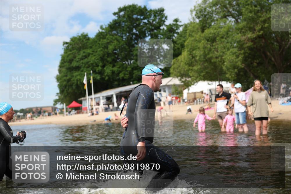 21.06.2026 - Viking Triathlon Michael Strokosch http://msf.ph/oto/9819870 21.06.2026 10:49:23 Schwimmen 206, 314, 463, 483, 541 meine-sportfotos.de