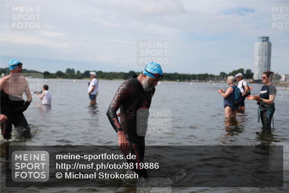 21.06.2026 - Viking Triathlon Michael Strokosch http://msf.ph/oto/9819886 21.06.2026 10:49:40 Schwimmen 75, 124, 178, 192, 206, 298, 523, 629 meine-sportfotos.de