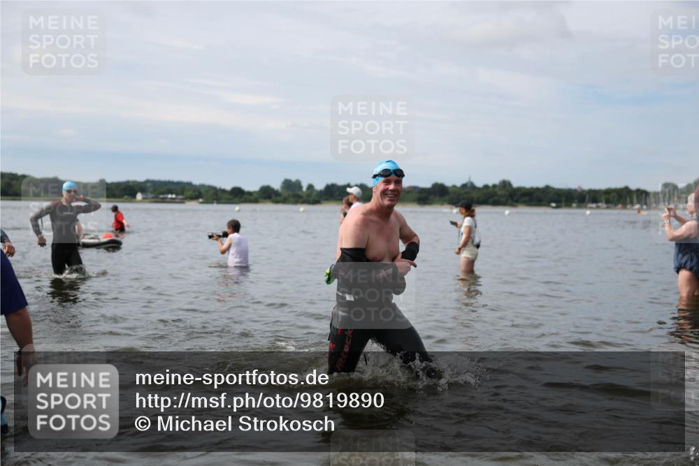 21.06.2026 - Viking Triathlon Michael Strokosch http://msf.ph/oto/9819890 21.06.2026 10:49:42 Schwimmen 75, 124, 178, 192, 206, 298, 523, 629, 639 meine-sportfotos.de