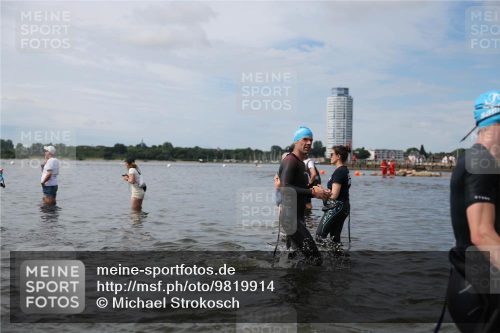 21.06.2026 - Viking Triathlon Michael Strokosch http://msf.ph/oto/9819914 21.06.2026 10:49:50 Schwimmen 75, 124, 178, 192, 298, 523, 629, 639, 659 meine-sportfotos.de