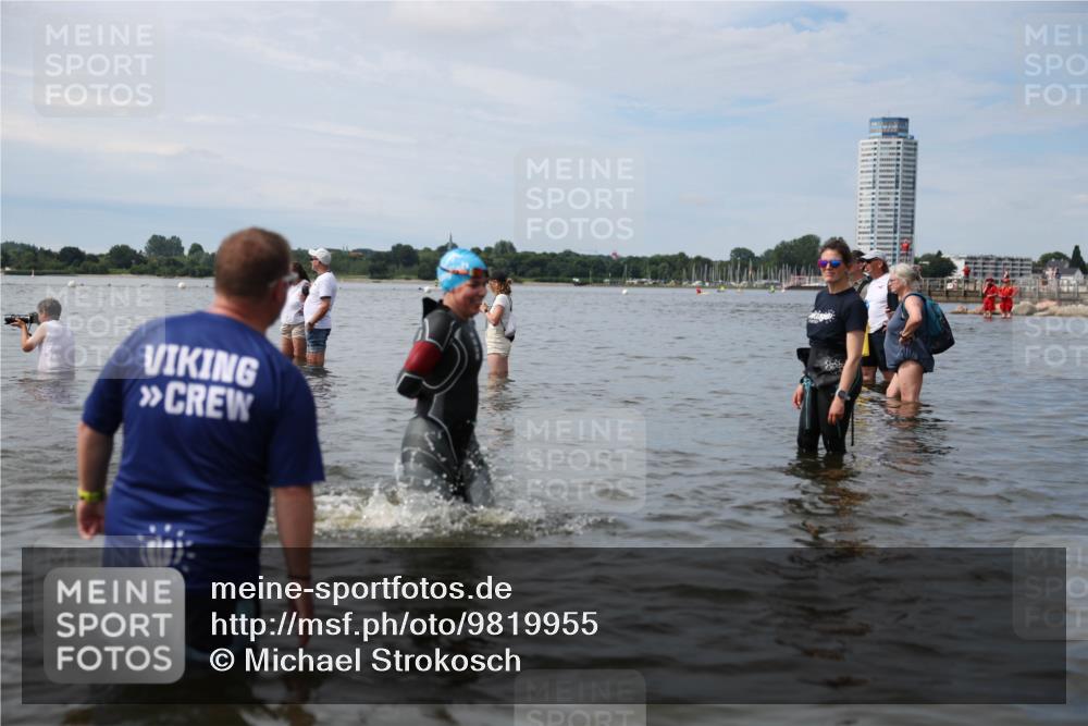21.06.2026 - Viking Triathlon Michael Strokosch http://msf.ph/oto/9819955 21.06.2026 10:50:28 Schwimmen 57, 261, 295, 382, 416, 603 meine-sportfotos.de