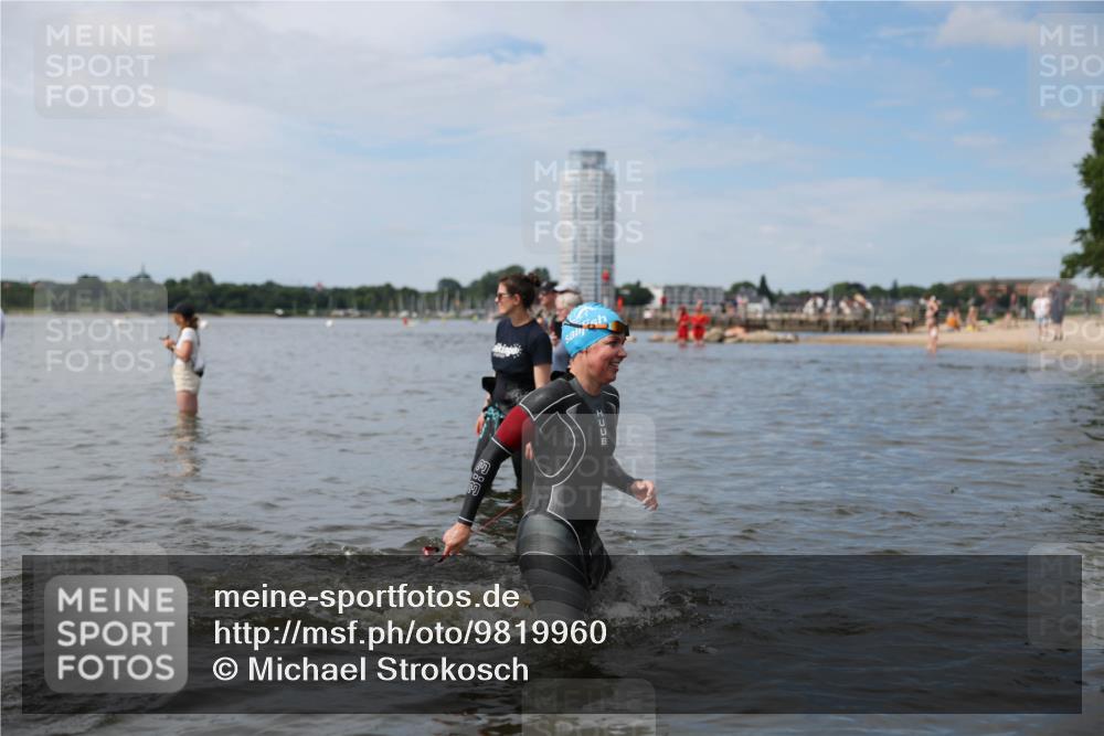 21.06.2026 - Viking Triathlon Michael Strokosch http://msf.ph/oto/9819960 21.06.2026 10:50:29 Schwimmen 57, 261, 295, 382, 416 meine-sportfotos.de