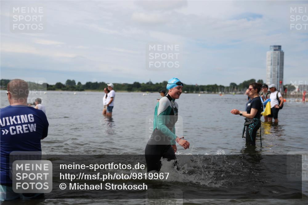 21.06.2026 - Viking Triathlon Michael Strokosch http://msf.ph/oto/9819967 21.06.2026 10:50:36 Schwimmen 57, 261, 295, 416 meine-sportfotos.de