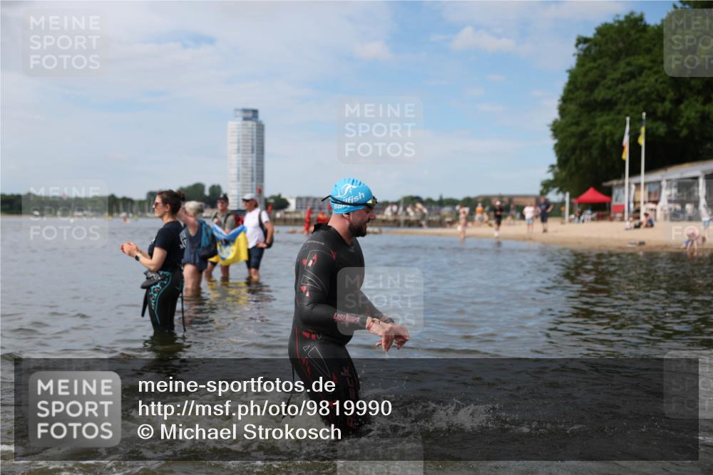 21.06.2026 - Viking Triathlon Michael Strokosch http://msf.ph/oto/9819990 21.06.2026 10:50:46 Schwimmen 57, 66, 76, 184, 295, 416 meine-sportfotos.de