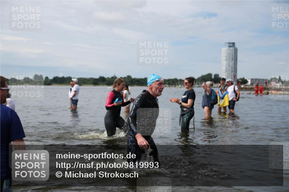 21.06.2026 - Viking Triathlon Michael Strokosch http://msf.ph/oto/9819993 21.06.2026 10:50:53 Schwimmen 66, 76, 184 meine-sportfotos.de