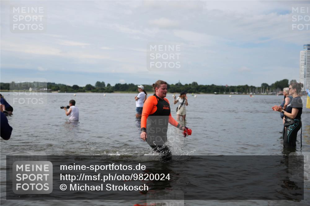 21.06.2026 - Viking Triathlon Michael Strokosch http://msf.ph/oto/9820024 21.06.2026 10:51:46 Schwimmen 362, 512, 642 meine-sportfotos.de