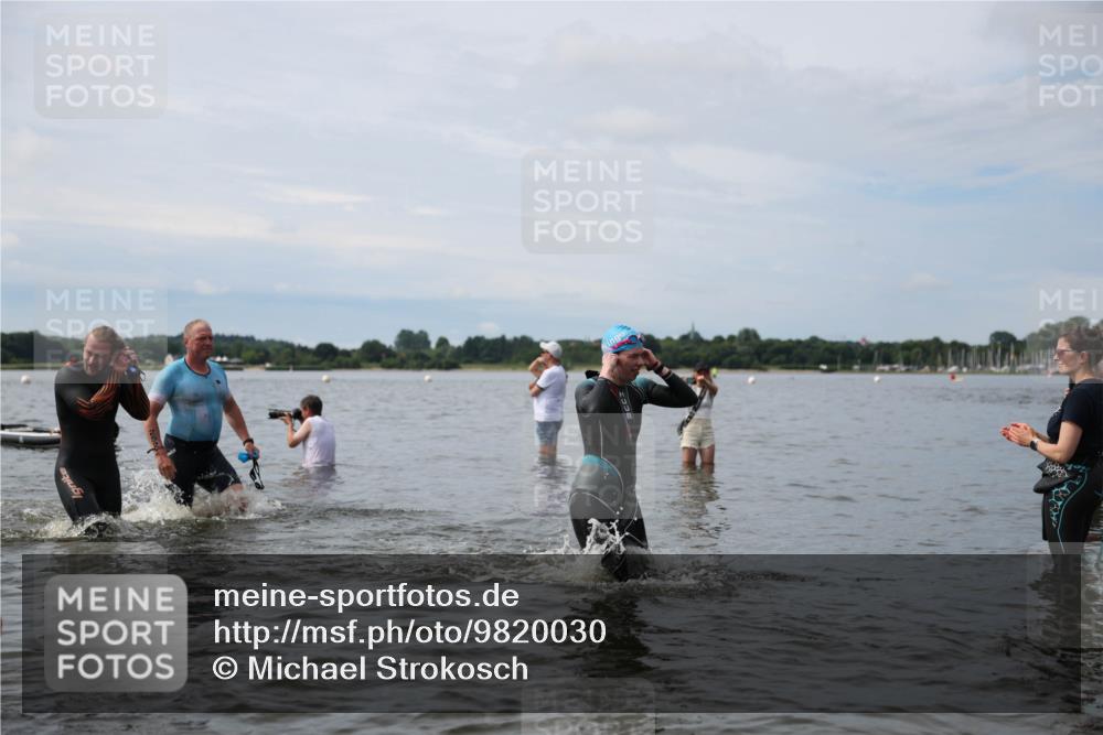 21.06.2026 - Viking Triathlon Michael Strokosch http://msf.ph/oto/9820030 21.06.2026 10:51:57 Schwimmen 40, 174, 252, 272, 362, 491, 512 meine-sportfotos.de