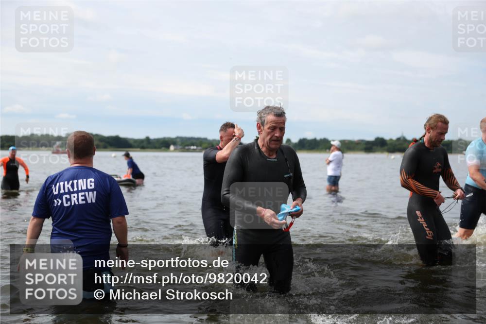 21.06.2026 - Viking Triathlon Michael Strokosch http://msf.ph/oto/9820042 21.06.2026 10:52:01 Schwimmen 40, 174, 222, 252, 272, 362, 491, 512 meine-sportfotos.de