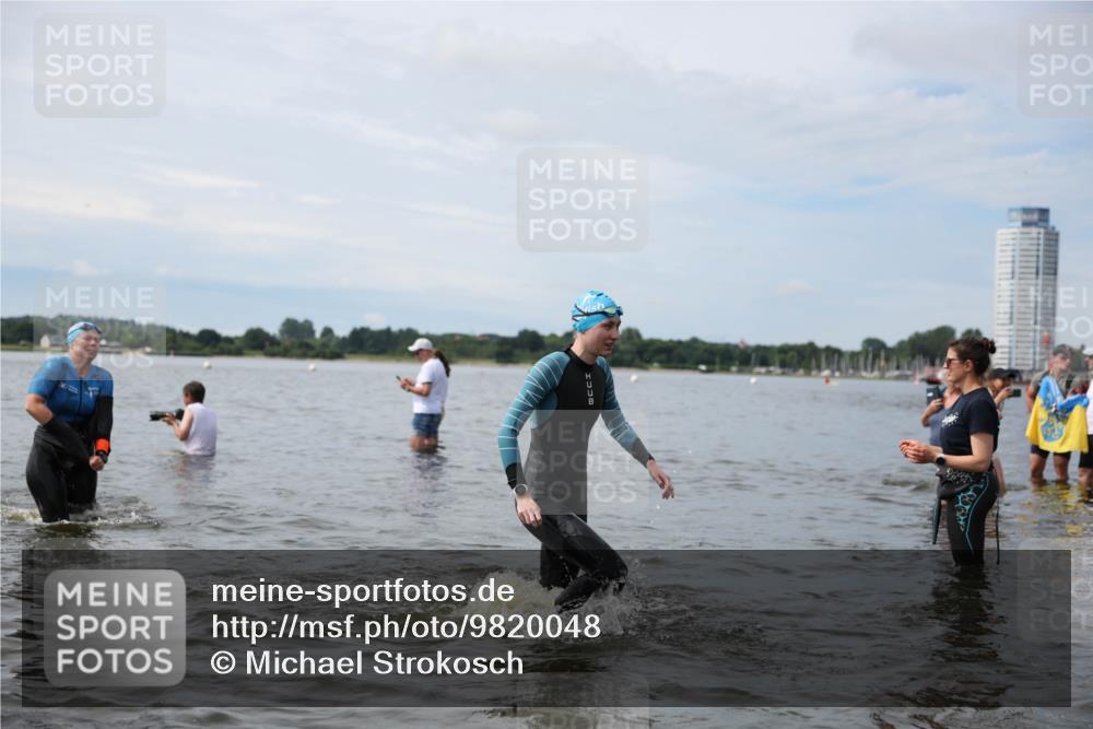 21.06.2026 - Viking Triathlon Michael Strokosch http://msf.ph/oto/9820048 21.06.2026 10:52:08 Schwimmen 40, 174, 222, 252, 272, 362, 491, 512 meine-sportfotos.de
