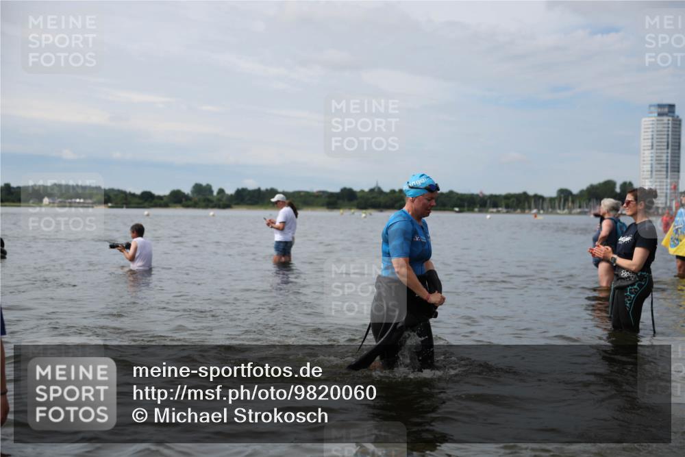 21.06.2026 - Viking Triathlon Michael Strokosch http://msf.ph/oto/9820060 21.06.2026 10:52:12 Schwimmen 40, 174, 222, 252, 272, 491 meine-sportfotos.de