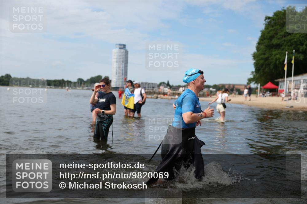 21.06.2026 - Viking Triathlon Michael Strokosch http://msf.ph/oto/9820069 21.06.2026 10:52:14 Schwimmen 40, 222, 272, 491 meine-sportfotos.de