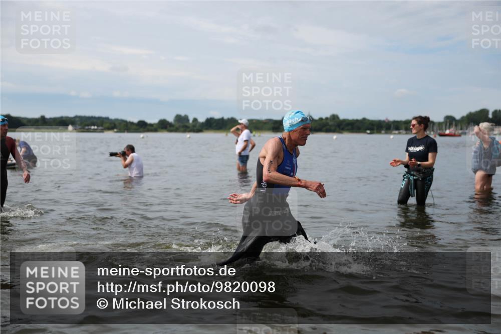 21.06.2026 - Viking Triathlon Michael Strokosch http://msf.ph/oto/9820098 21.06.2026 10:52:56 Schwimmen 133, 307, 385, 433, 471, 532, 622, 661 meine-sportfotos.de