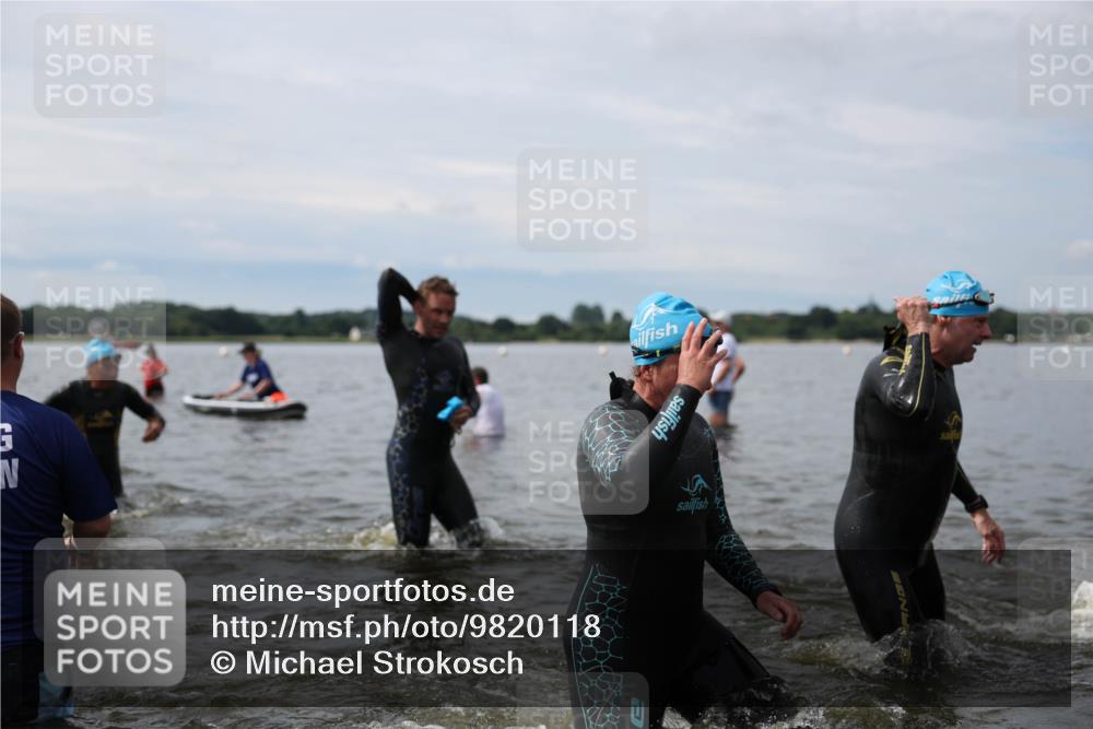 21.06.2026 - Viking Triathlon Michael Strokosch http://msf.ph/oto/9820118 21.06.2026 10:53:06 Schwimmen 133, 307, 433, 471, 532, 564, 622, 661 meine-sportfotos.de