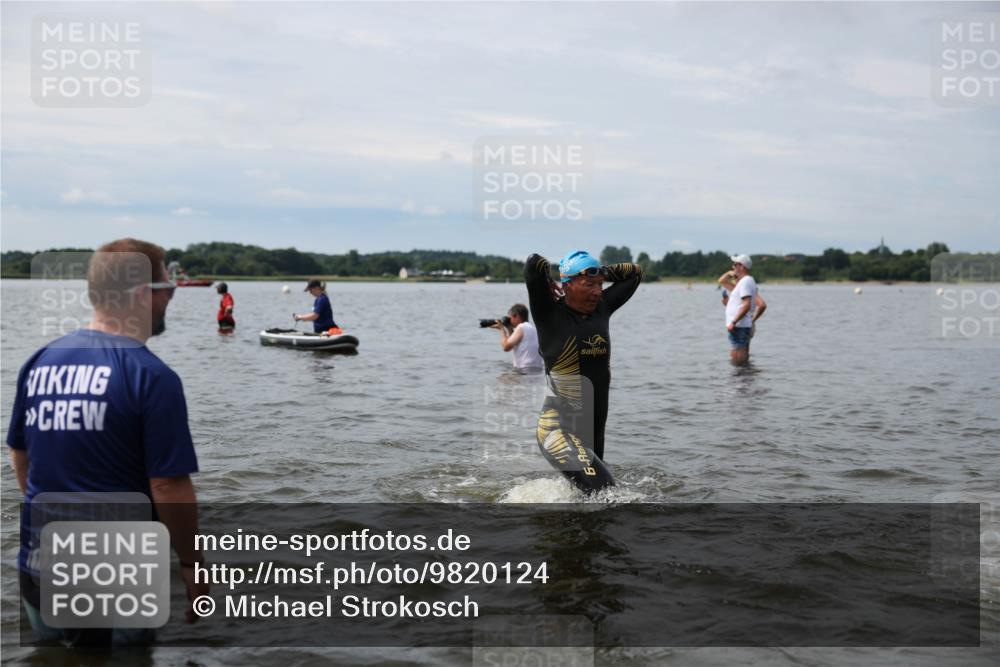 21.06.2026 - Viking Triathlon Michael Strokosch http://msf.ph/oto/9820124 21.06.2026 10:53:10 Schwimmen 92, 133, 283, 307, 433, 471, 564, 622, 661 meine-sportfotos.de