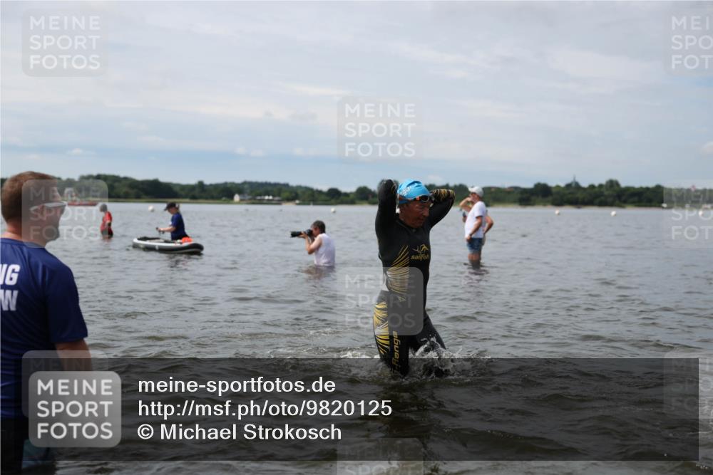 21.06.2026 - Viking Triathlon Michael Strokosch http://msf.ph/oto/9820125 21.06.2026 10:53:10 Schwimmen 92, 133, 283, 307, 433, 471, 564, 622, 661 meine-sportfotos.de