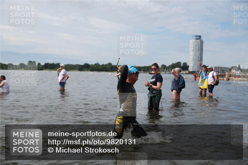 21.06.2026 - Viking Triathlon Michael Strokosch http://msf.ph/oto/9820131 21.06.2026 10:53:11 Schwimmen 92, 133, 283, 307, 433, 471, 564, 622, 661 meine-sportfotos.de