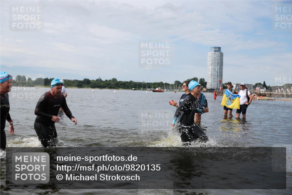 21.06.2026 - Viking Triathlon Michael Strokosch http://msf.ph/oto/9820135 21.06.2026 10:53:24 Schwimmen 59, 92, 182, 283, 365, 375, 607 meine-sportfotos.de