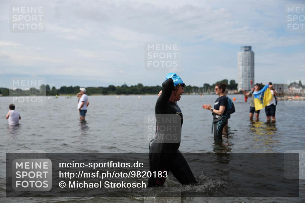 21.06.2026 - Viking Triathlon Michael Strokosch http://msf.ph/oto/9820183 21.06.2026 10:53:51 Schwimmen 61, 97, 190, 203, 257, 390, 515, 538, 631 meine-sportfotos.de