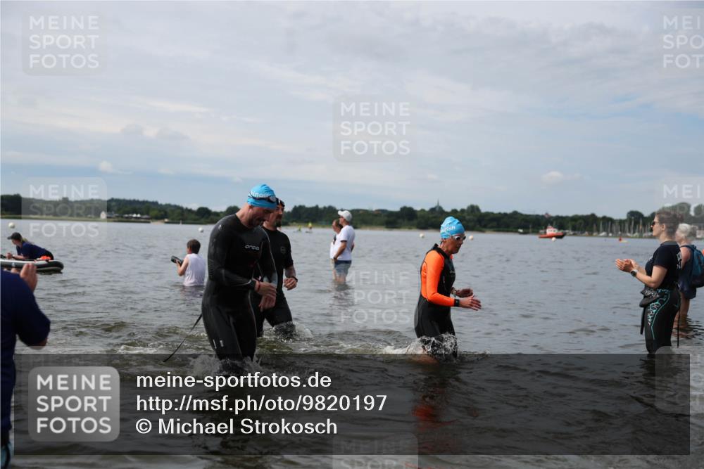 21.06.2026 - Viking Triathlon Michael Strokosch http://msf.ph/oto/9820197 21.06.2026 10:53:57 Schwimmen 61, 97, 190, 203, 237, 257, 390, 515, 631 meine-sportfotos.de
