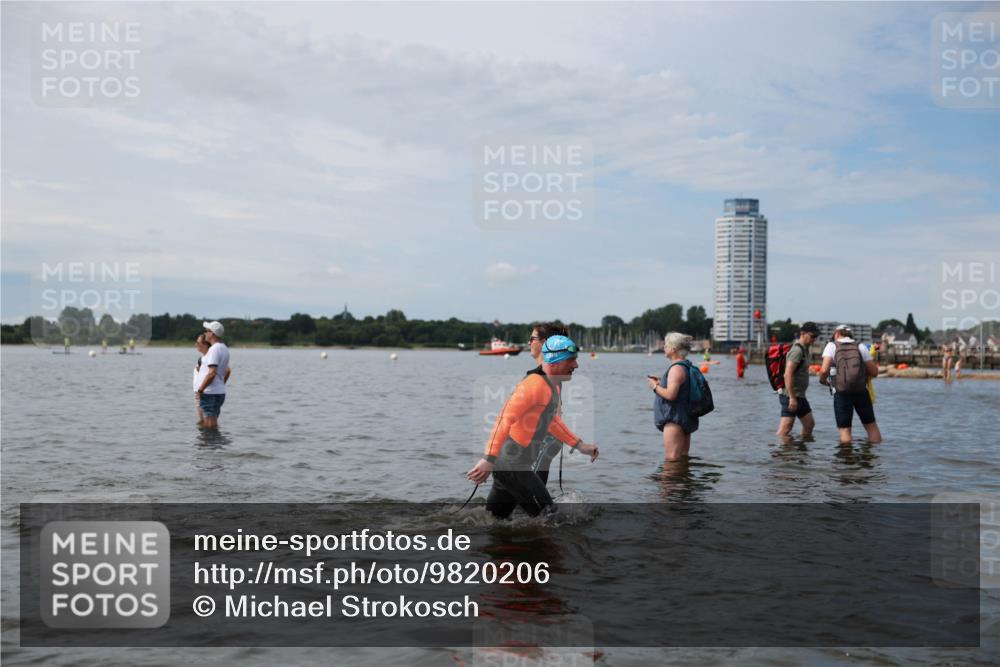 21.06.2026 - Viking Triathlon Michael Strokosch http://msf.ph/oto/9820206 21.06.2026 10:54:06 Schwimmen 61, 190, 237, 390, 631 meine-sportfotos.de