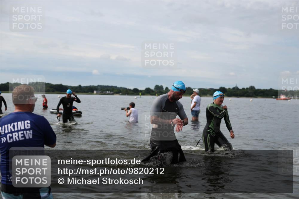 21.06.2026 - Viking Triathlon Michael Strokosch http://msf.ph/oto/9820212 21.06.2026 10:54:22 Schwimmen 413, 427, 504, 557, 613 meine-sportfotos.de