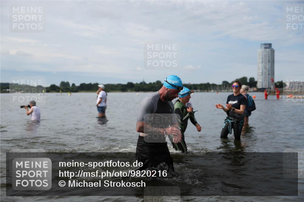 21.06.2026 - Viking Triathlon Michael Strokosch http://msf.ph/oto/9820216 21.06.2026 10:54:23 Schwimmen 413, 427, 504, 557, 613 meine-sportfotos.de