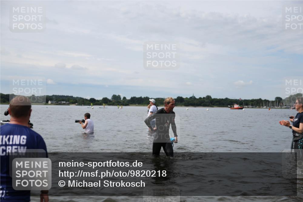 21.06.2026 - Viking Triathlon Michael Strokosch http://msf.ph/oto/9820218 21.06.2026 10:54:29 Schwimmen 275, 413, 427, 504, 557, 613 meine-sportfotos.de