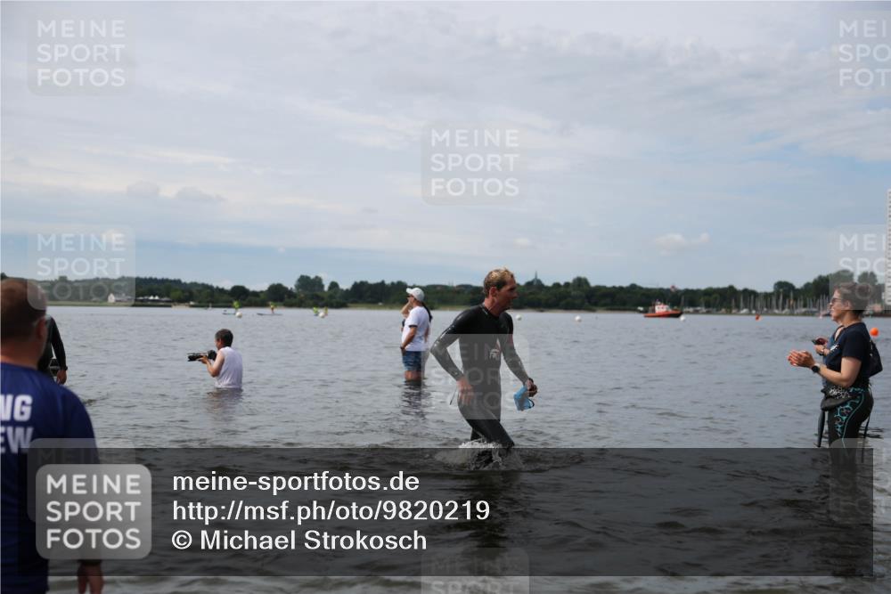 21.06.2026 - Viking Triathlon Michael Strokosch http://msf.ph/oto/9820219 21.06.2026 10:54:29 Schwimmen 275, 413, 427, 504, 557, 613 meine-sportfotos.de