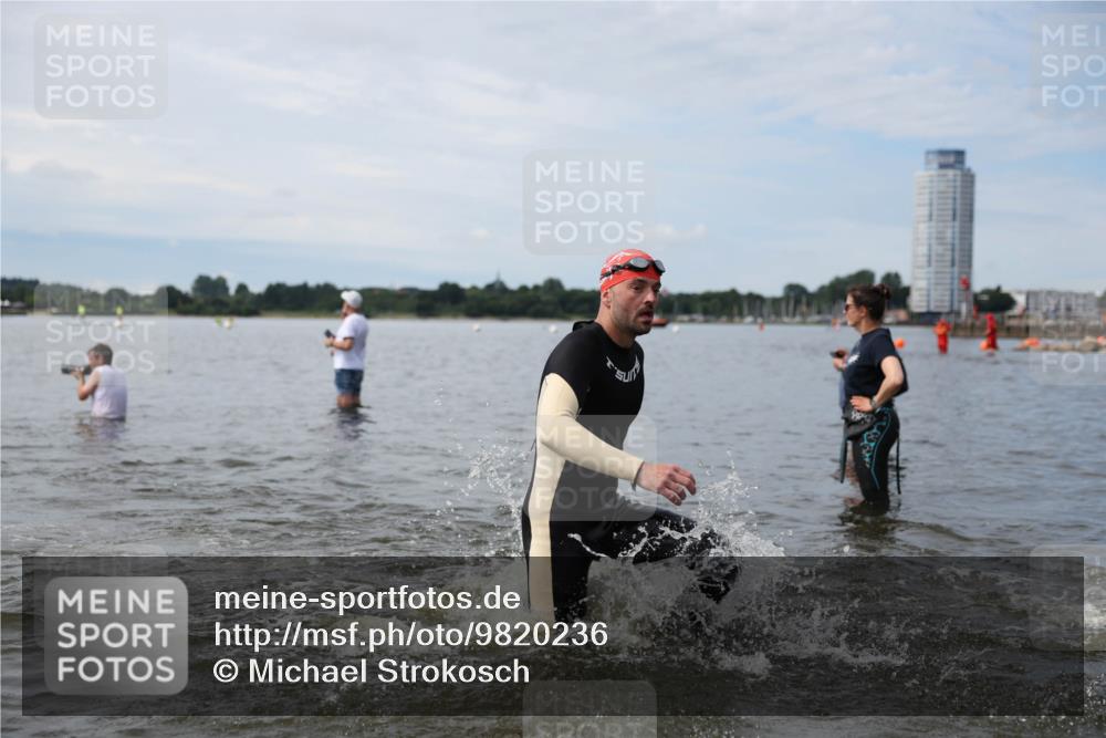 21.06.2026 - Viking Triathlon Michael Strokosch http://msf.ph/oto/9820236 21.06.2026 10:54:38 Schwimmen 52, 244, 275, 347, 413, 424, 504, 509, 613 meine-sportfotos.de