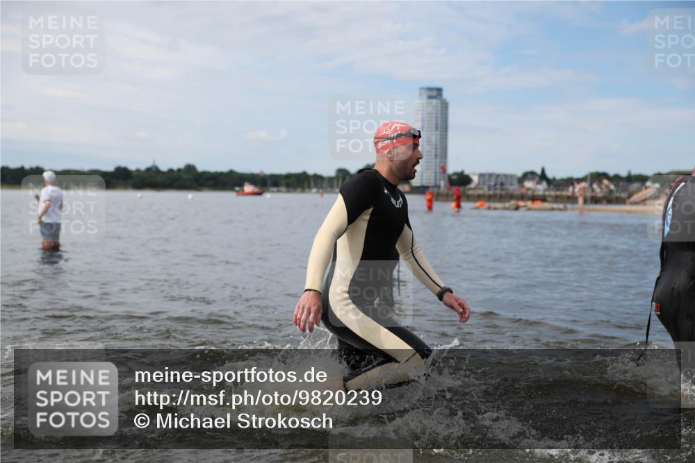 21.06.2026 - Viking Triathlon Michael Strokosch http://msf.ph/oto/9820239 21.06.2026 10:54:39 Schwimmen 52, 244, 275, 347, 413, 424, 504, 509, 613 meine-sportfotos.de