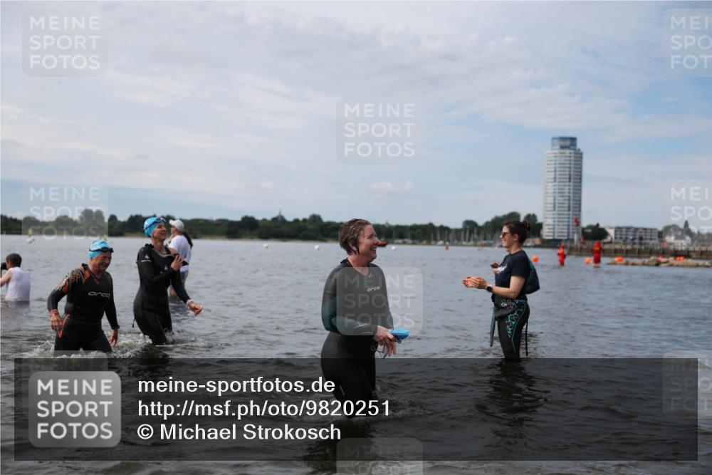 21.06.2026 - Viking Triathlon Michael Strokosch http://msf.ph/oto/9820251 21.06.2026 10:54:46 Schwimmen 52, 160, 244, 275, 309, 347, 424, 504, 509 meine-sportfotos.de