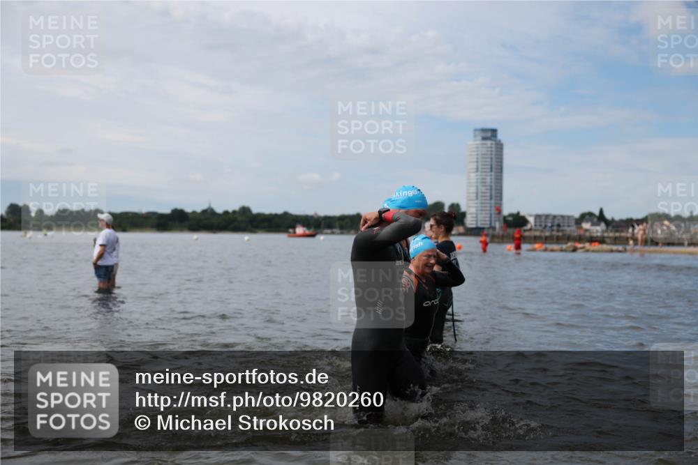21.06.2026 - Viking Triathlon Michael Strokosch http://msf.ph/oto/9820260 21.06.2026 10:54:49 Schwimmen 52, 160, 244, 275, 309, 347, 424, 509 meine-sportfotos.de