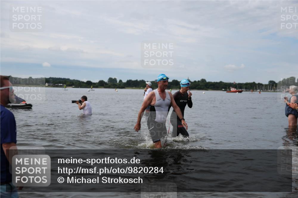 21.06.2026 - Viking Triathlon Michael Strokosch http://msf.ph/oto/9820284 21.06.2026 10:55:10 Schwimmen 160, 305, 344, 561, 566 meine-sportfotos.de