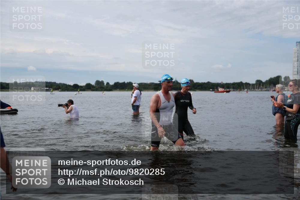 21.06.2026 - Viking Triathlon Michael Strokosch http://msf.ph/oto/9820285 21.06.2026 10:55:10 Schwimmen 160, 305, 344, 561, 566 meine-sportfotos.de