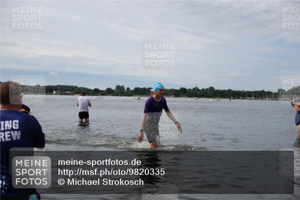 21.06.2026 - Viking Triathlon Michael Strokosch http://msf.ph/oto/9820335 21.06.2026 10:56:05 Schwimmen 24, 117, 357, 502 meine-sportfotos.de